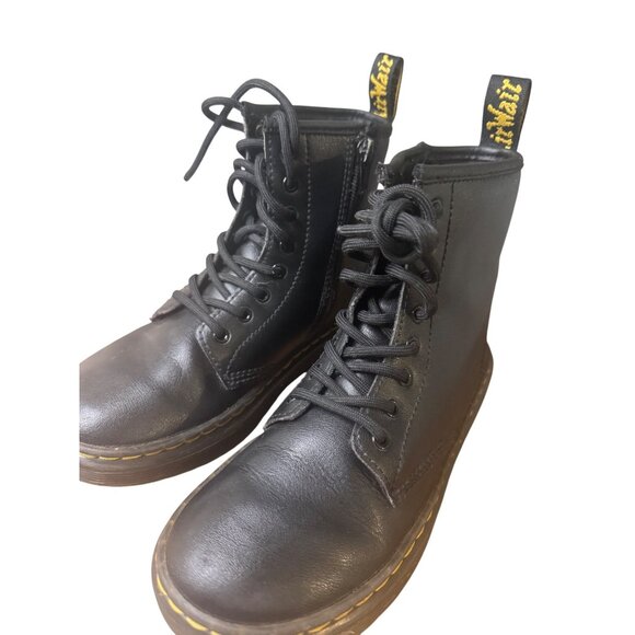 Dr. Martens Zavala J Kids Size 2 Black Leather Boots With Bouncing Sole - Picture 3 of 9